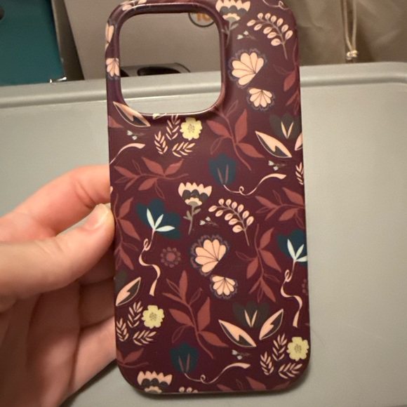 Other - iPhone 16 Pro Floral Pattern Phone Case - Purple